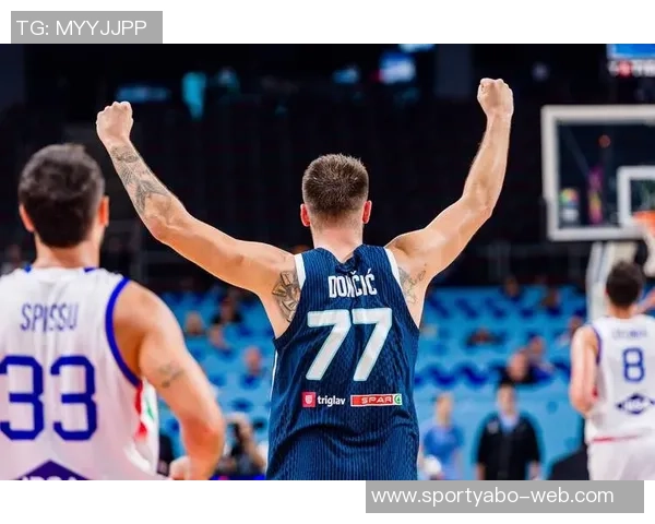 东契奇赞文班：第三年已展现MVP潜力令人惊叹